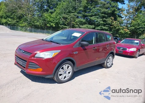 2015 Ford Escape S z USA, uszkodzony, nr VIN 1FMCU0F79FUA24199